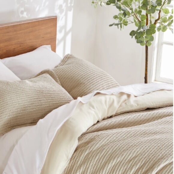Levtex Cloud Waffle Comforter Set Queen - Picture 1 of 5